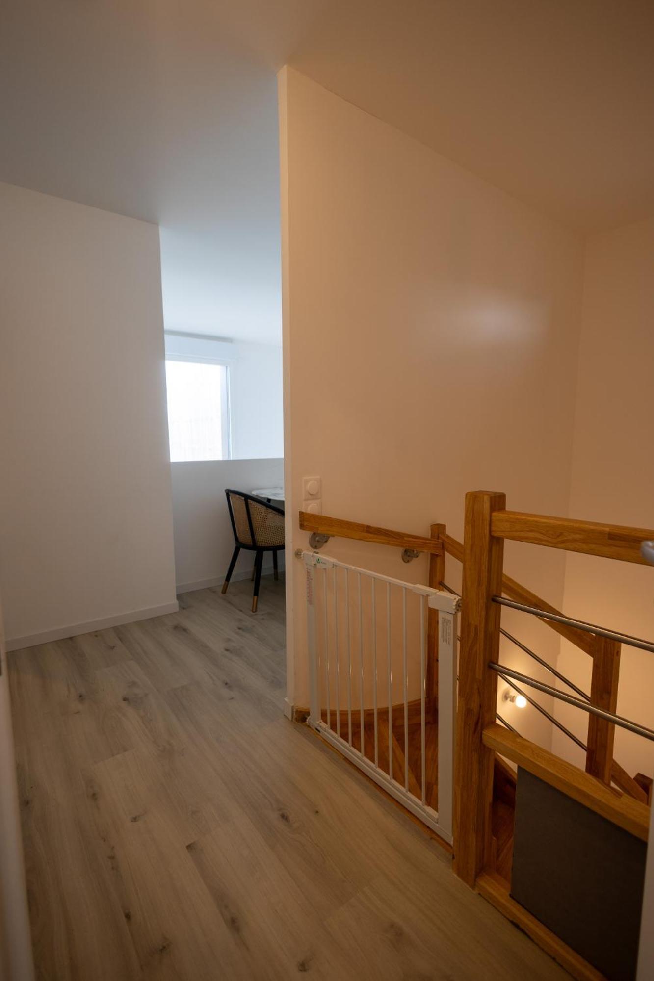 Duplex Complet - Proche Dysney Land Paris Apartment Bussy-Saint-Georges Exterior foto