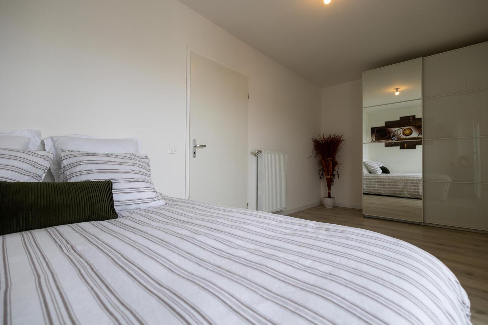 Duplex Complet - Proche Dysney Land Paris Apartment Bussy-Saint-Georges Exterior foto